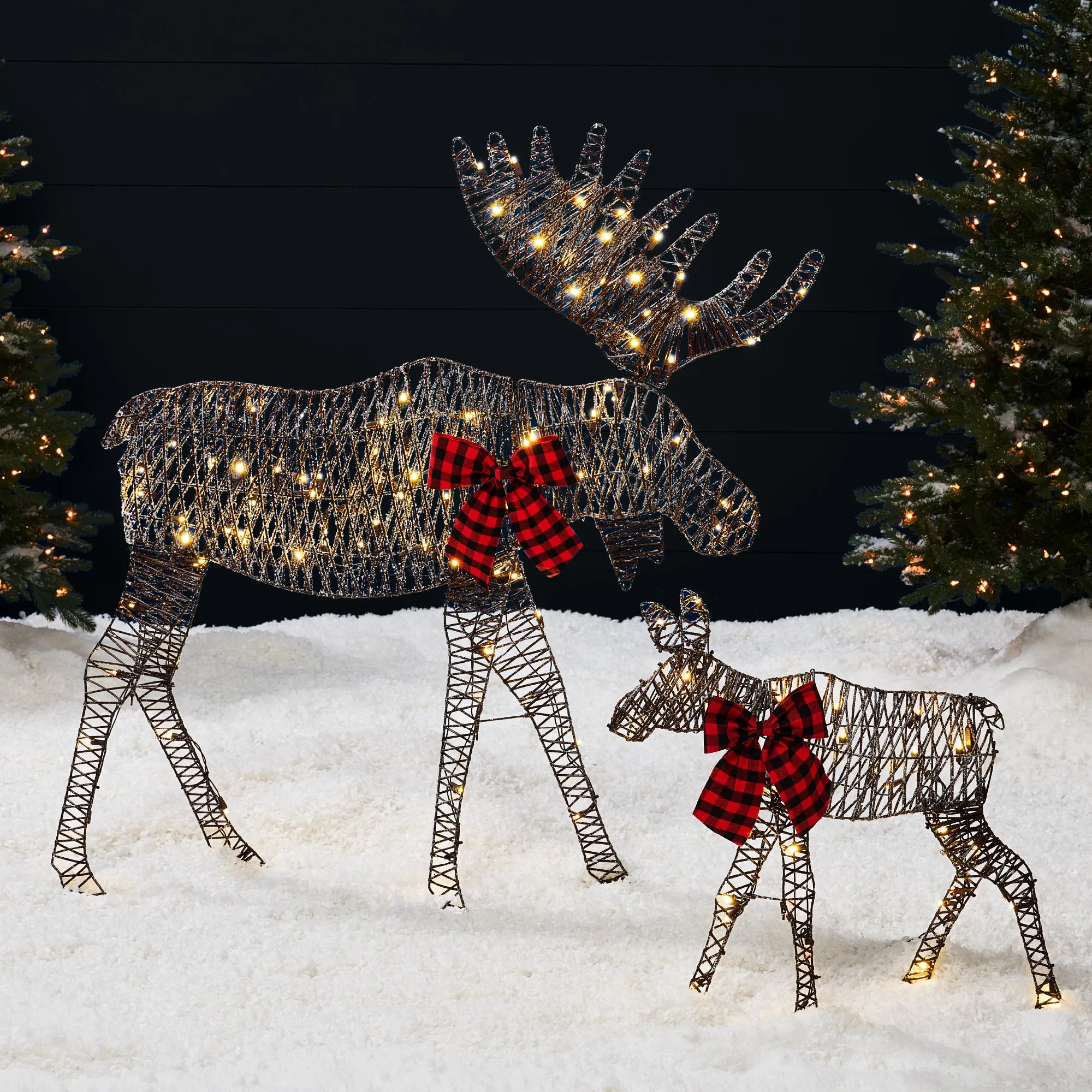 2-Piece Lighted 2D Christmas Moose Set Outdoor Decor w/ 125 LED Lights - 4ft