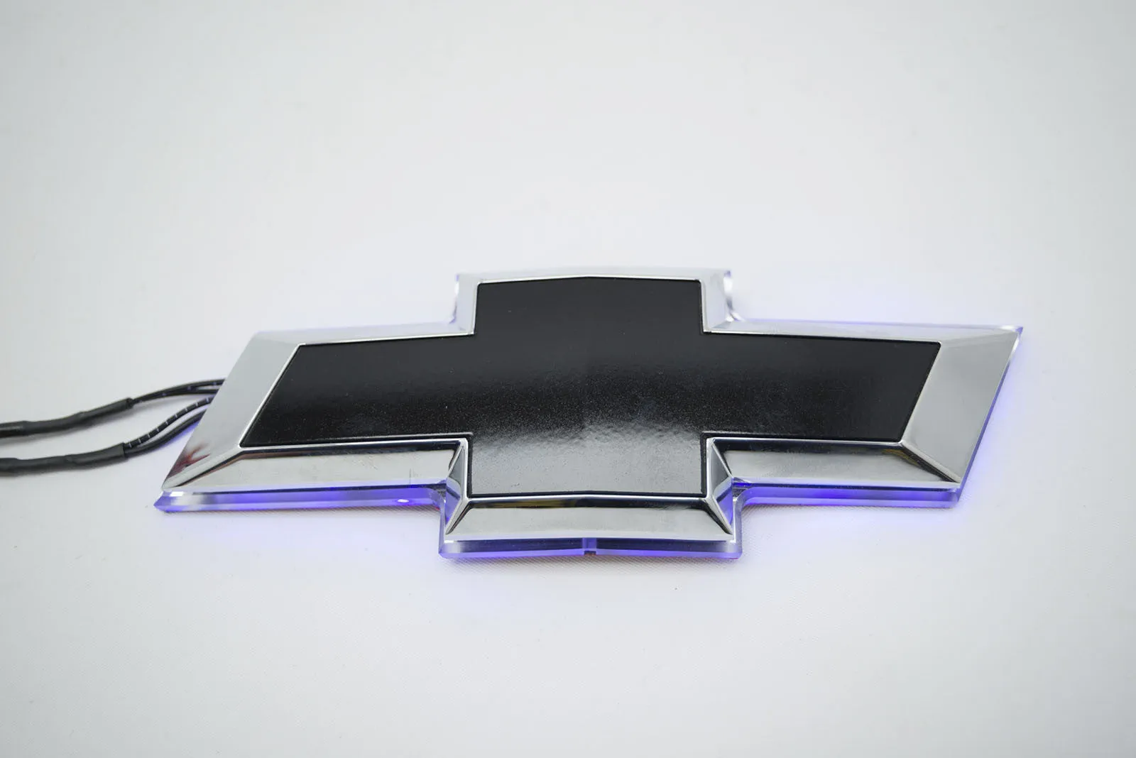 2010-13 Chevy Camaro Illuminated BLACK Gloss Bowtie Emblem - U/V PURPLE LED