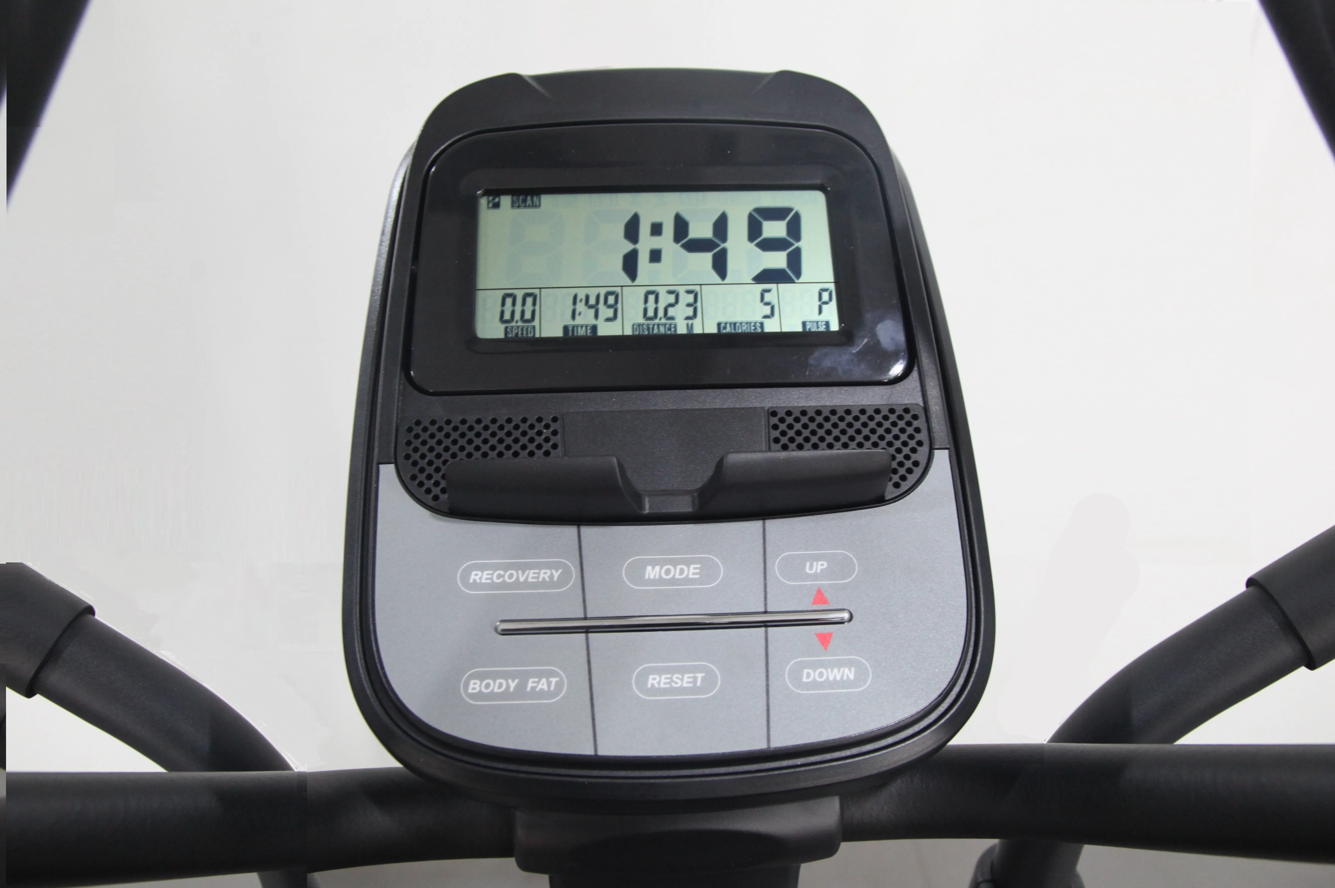 California Fitness E5 Elliptical Cross-Trainer