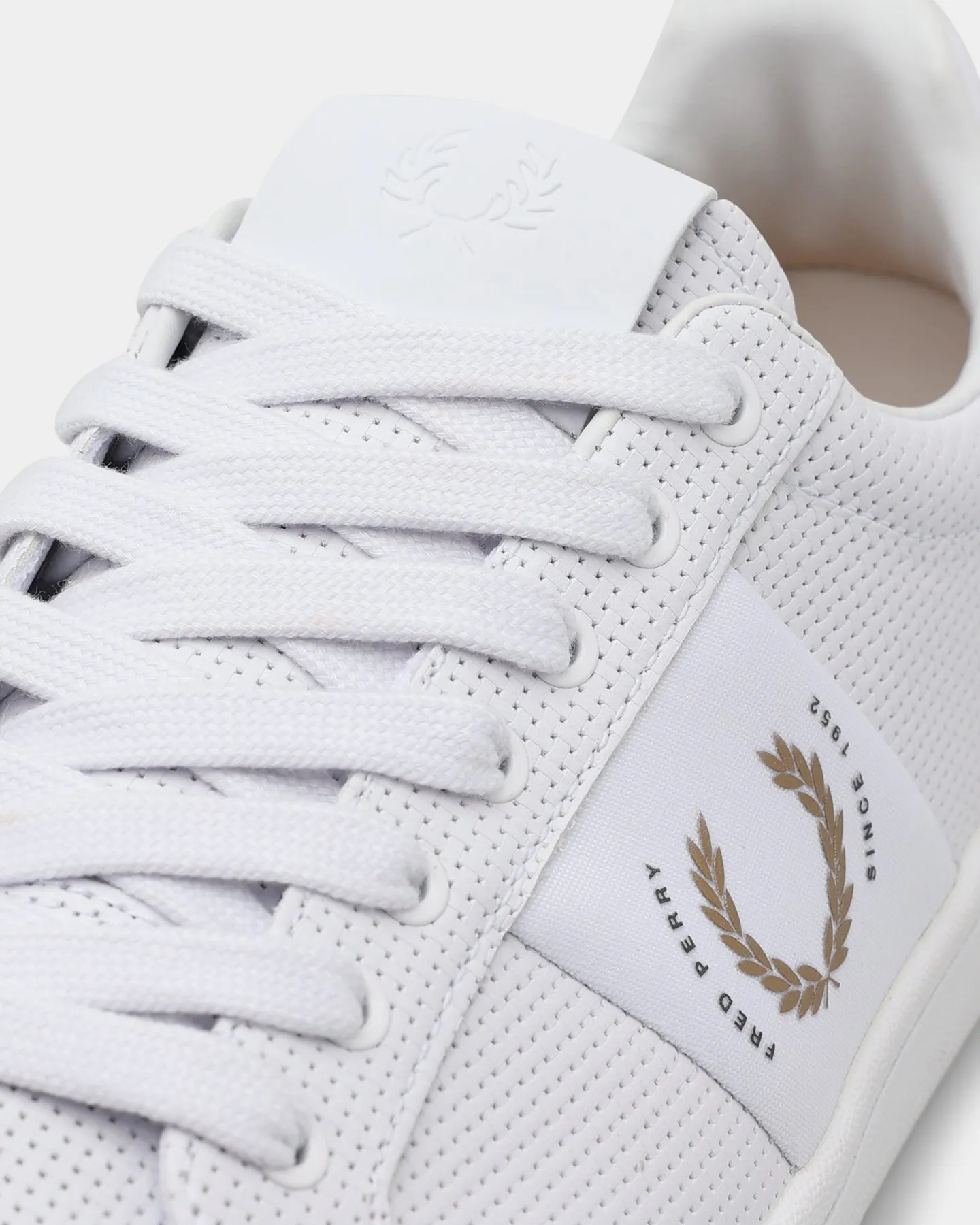 Fred Perry B721 White