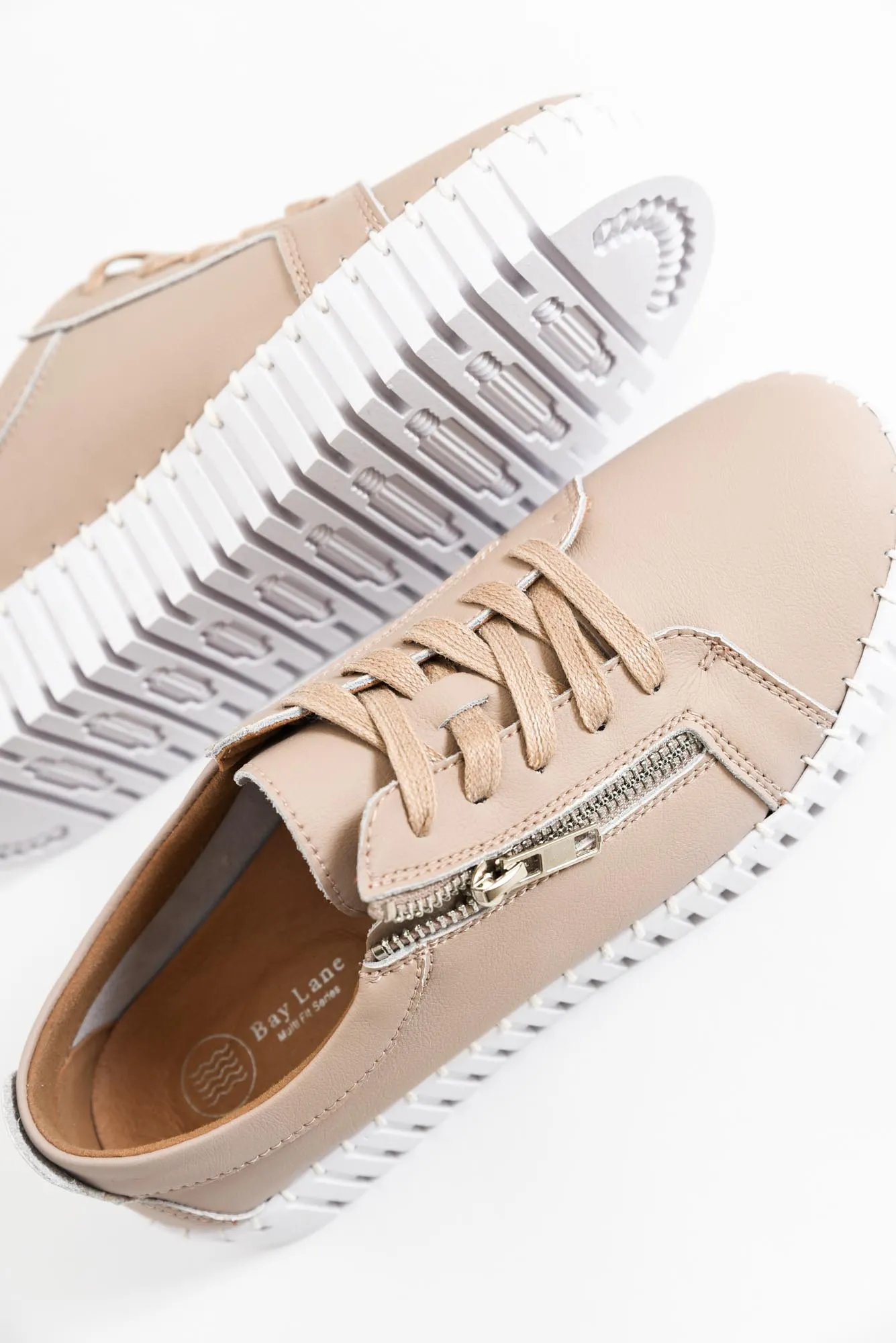 Medusa Nude Platform Sneaker