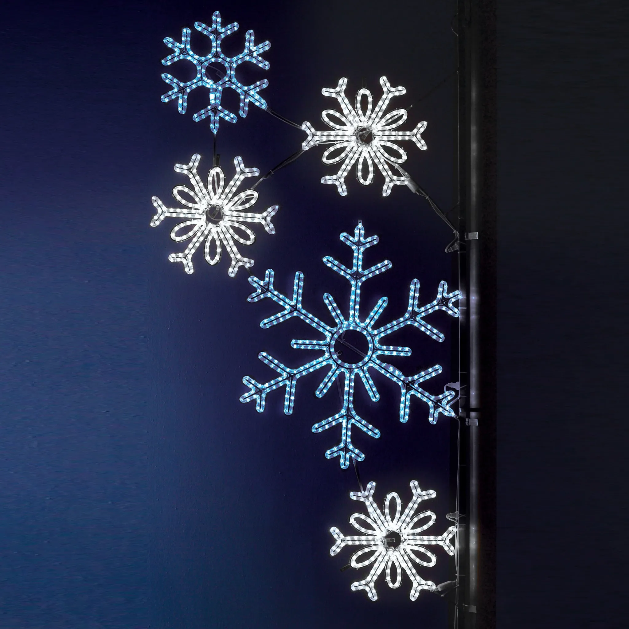 Pole Decoration - Snowflake Cluster