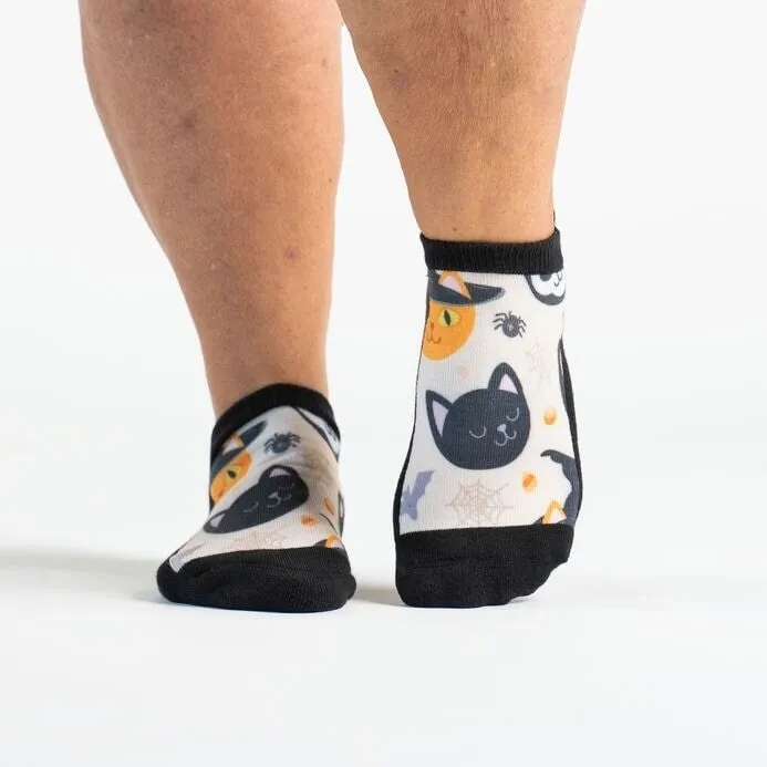 Spooky Cats Diabetic Ankle Socks