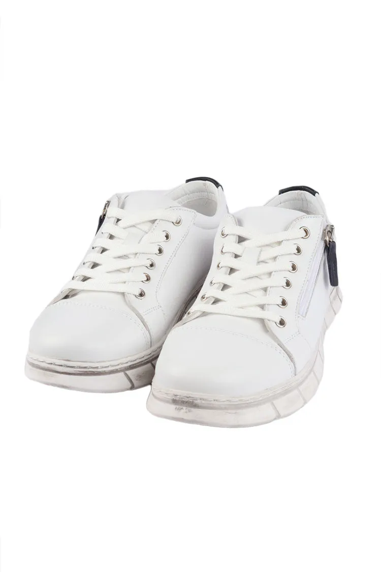 Unison Sneaker in White